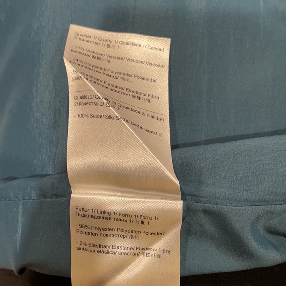 ESCADA SPORT - Picture 7 of 8